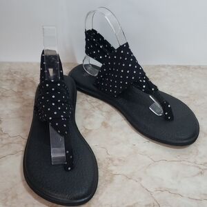 Sanuk Polka Dot Black Sandals Size 10